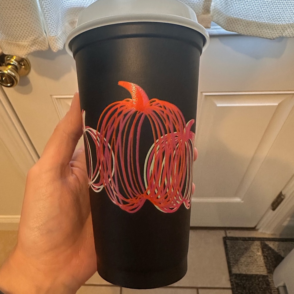 Starbucks 2023 Glow in the Dark Reusable Cup